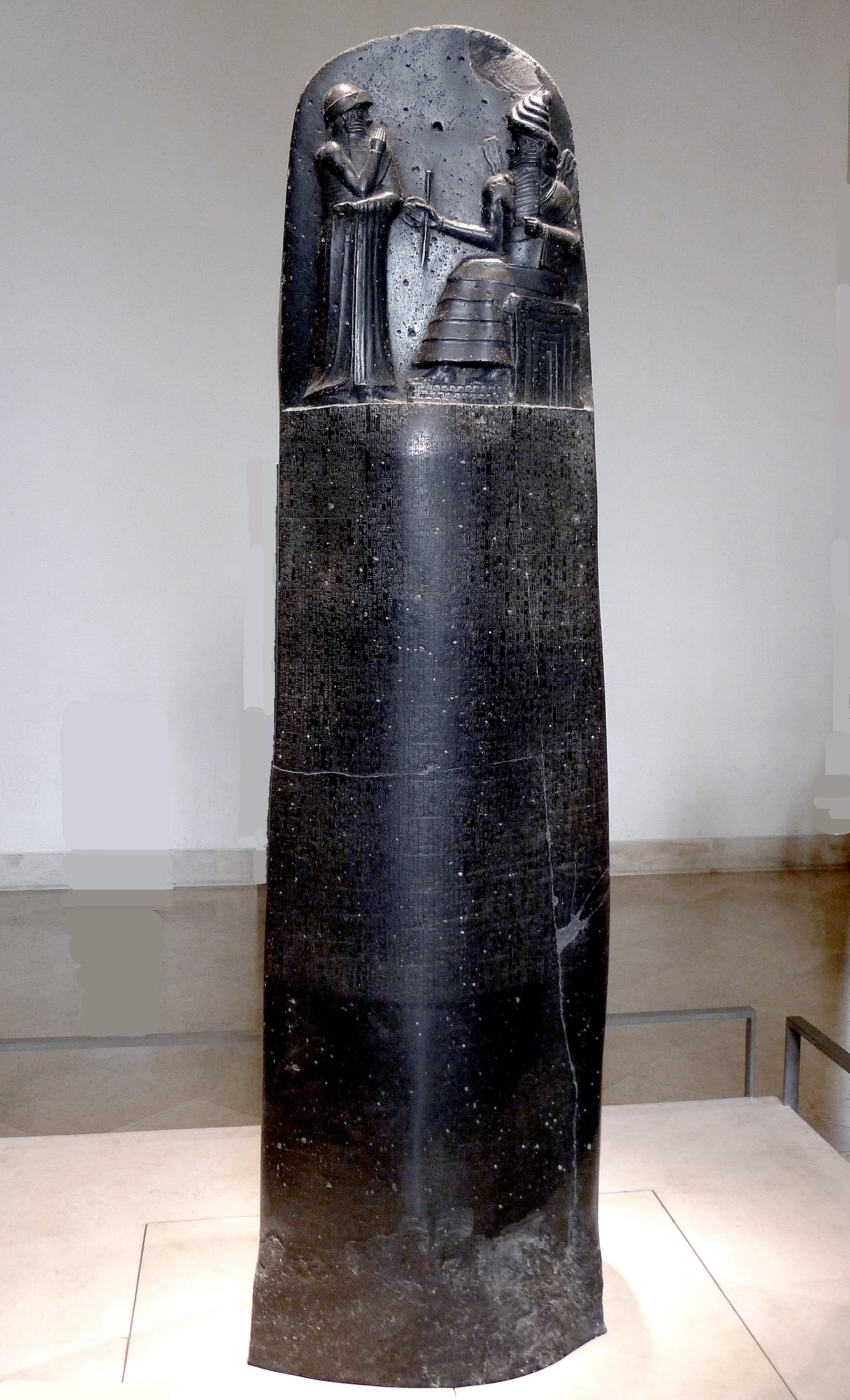 P1050763_Louvre_code_Hammurabi_face_rwk.JPG