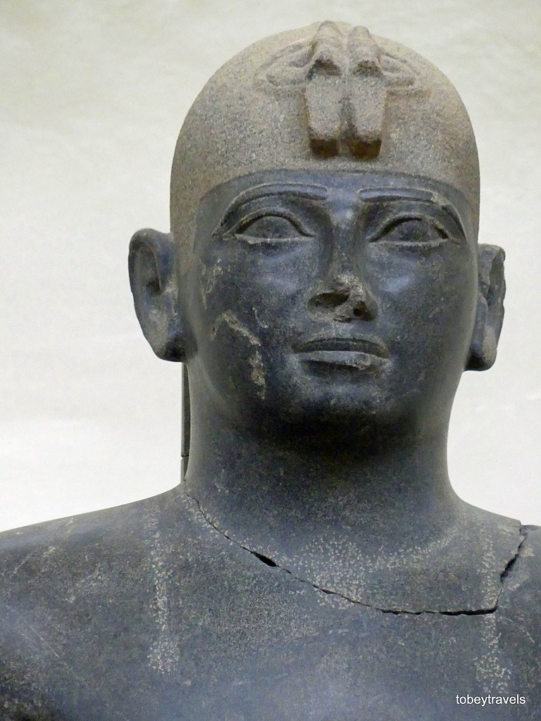 768px-Taharqo%2C_Black_Pharaohs_Cache_%28Dukki_Gel_%29_%2C_Kerma_Museum%2CSudan_%282%29.jpg