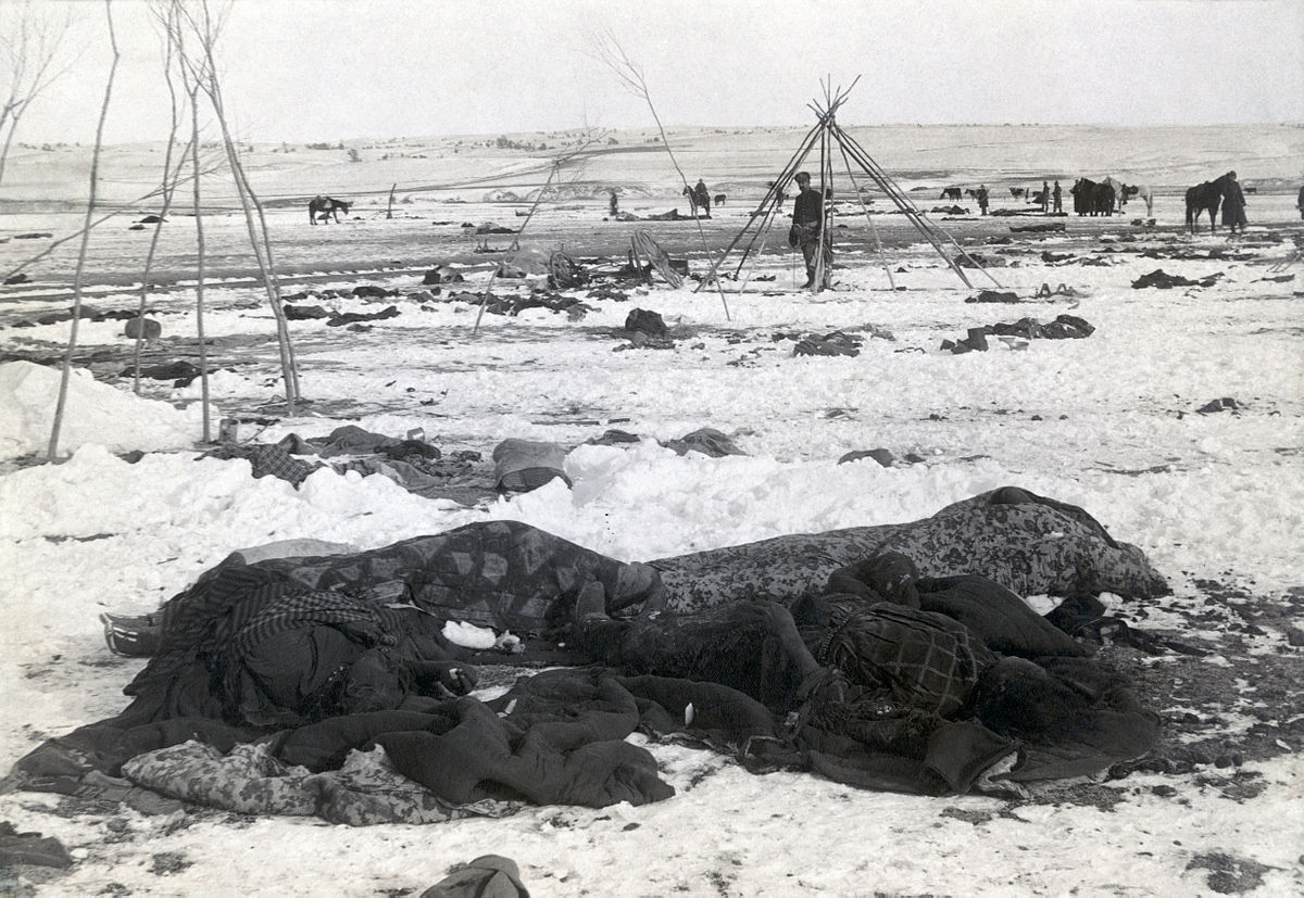 1200px-Wounded_Knee_aftermath3.jpg