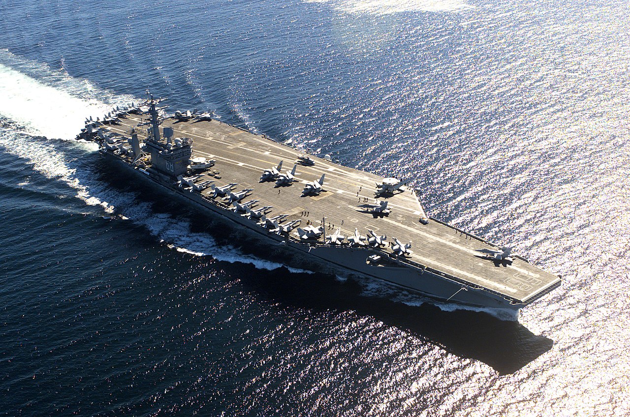 1280px-USS_Nimitz_in_Victoria_Canada_036.jpg