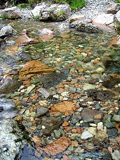 240px-Multi_Coloured_Rocks_and_Pebbles_in_Allt_Coire_Gabhail_-_geograph.org.uk_-_492970.jpg