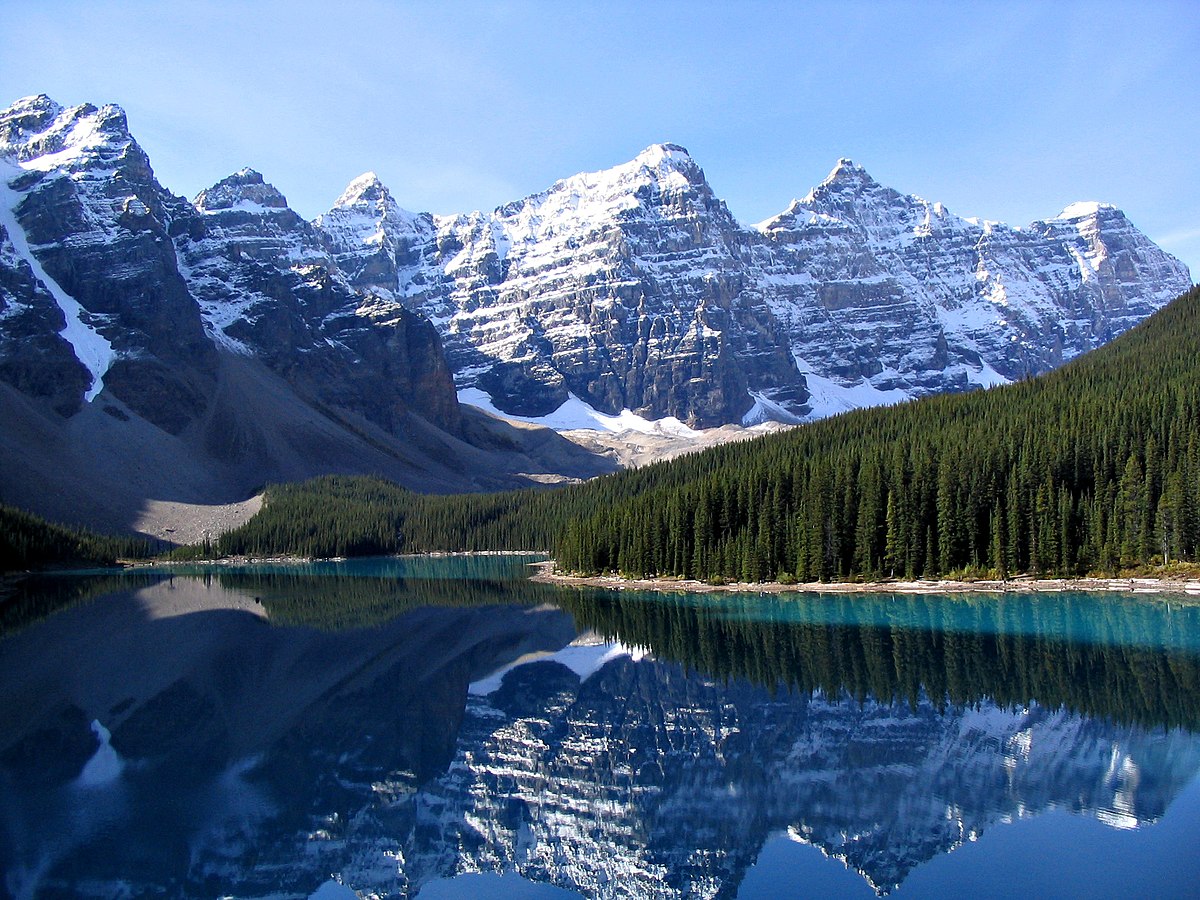 1200px-Moraine_Lake_17092005.jpg