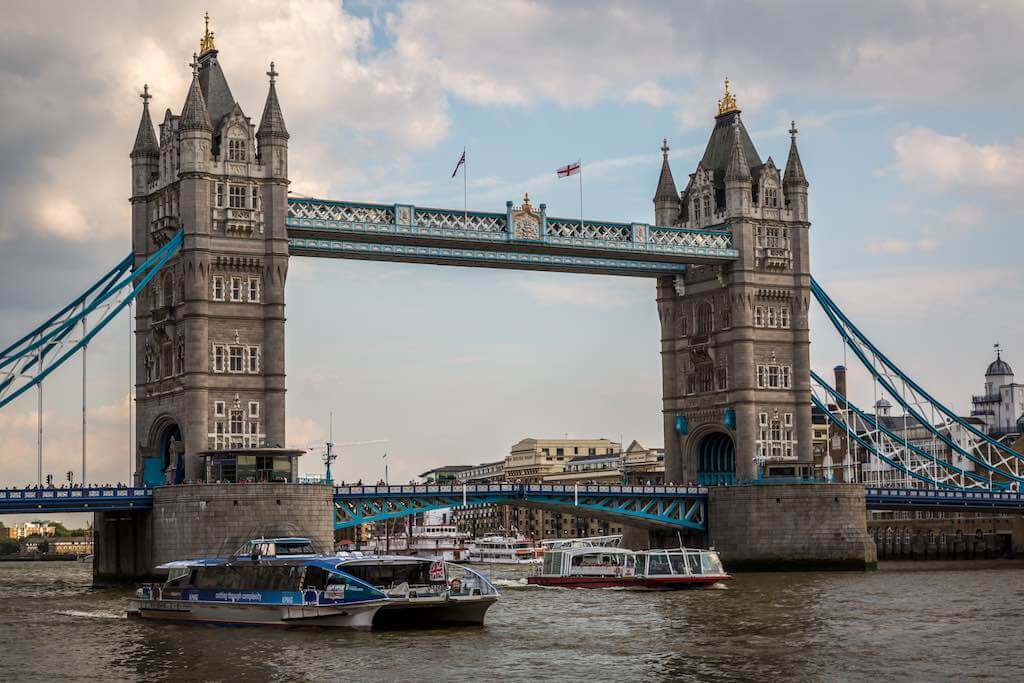 Tower-Bridge-London-by-Jonathan-IceNineJonFlickr.jpg