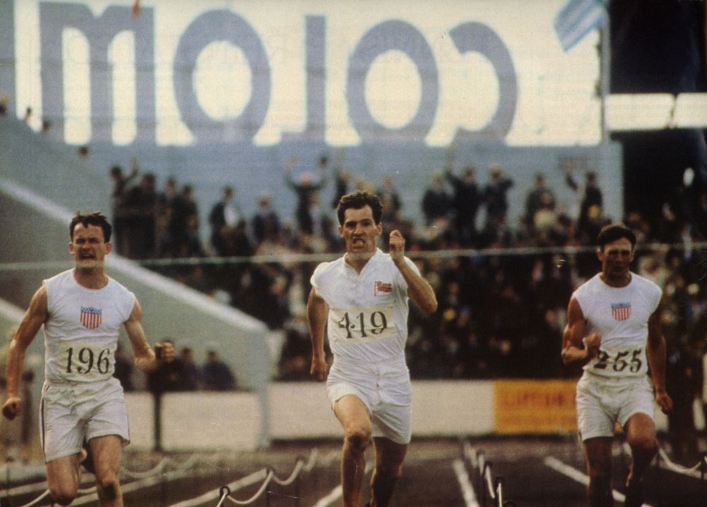 chariots-of-fire-1981-001-runners.jpg