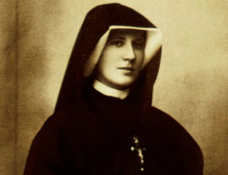 St._Faustina__.png