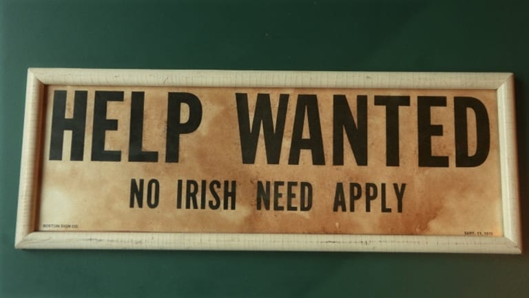 teen-debunks-professors-claim-that-anti-irish-signs-never-existeds-featured-photo.jpg