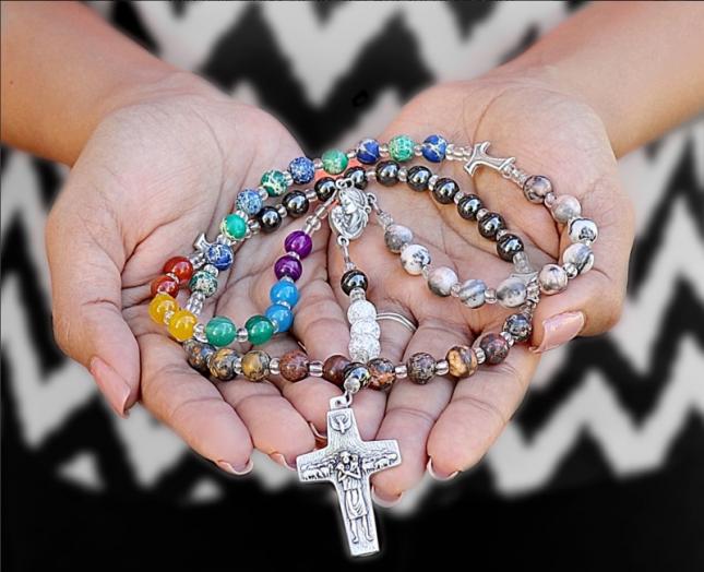 Rainbow_Rosary_645_524_75.jpg