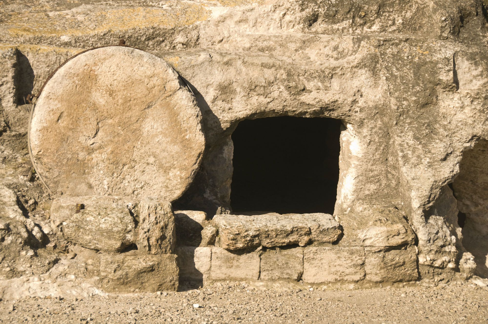 jesus_tomb-173907910-58a11c025f9b58819c6aa96a.jpg